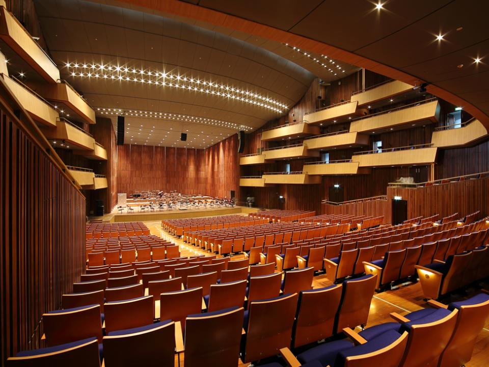 PRINCE MAHIDOL HALL- Gypsum International Trophy 2016